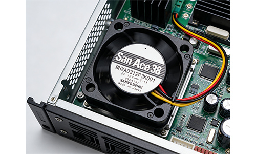 小空间大热量：山洋San Ace 38 9HVA系列 38×38×28mm 的DC轴流散热风扇，凭什么胜任通信设备核心散热？08