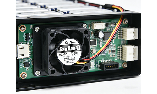 新能源汽车电池管理系统（BMS）控制板发热严重，该如何选择散热风扇？03